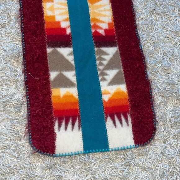Beautiful Vintage Coloratura Southwest Wool Scarf Aztec Made in the USA  6ft - Picture 4 of 14